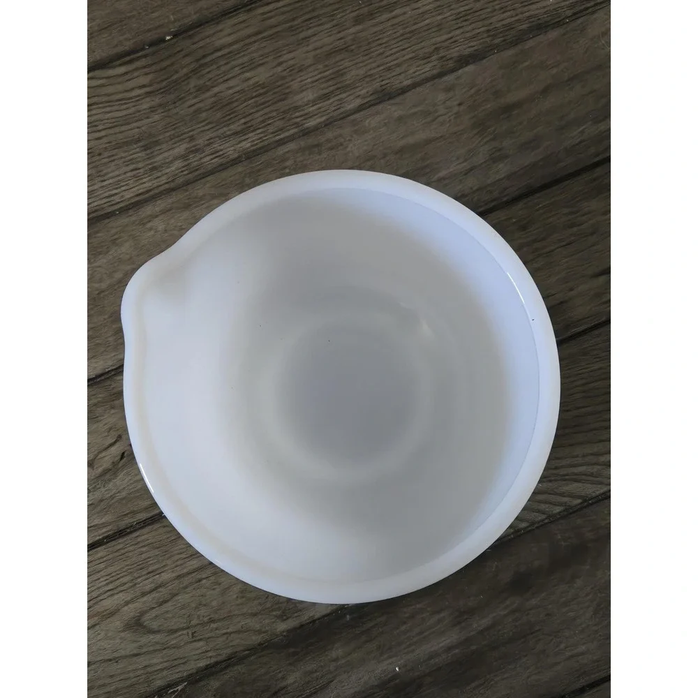 Vintage Glasbake Sunbeam Classic White Milk Glass Mixing Bowl With Pour Spout 7